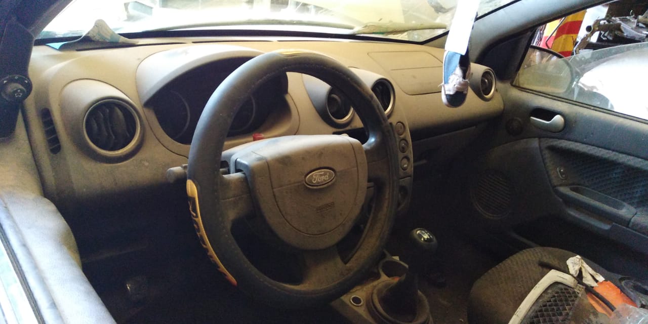  Ford FIESTA 2006    EN DESARME